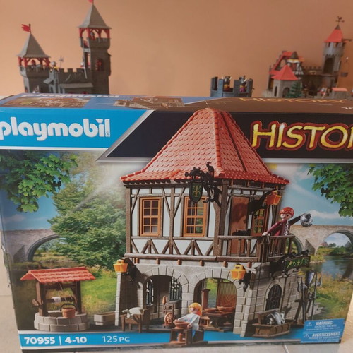 Playmobil Medieval Museum Box like new