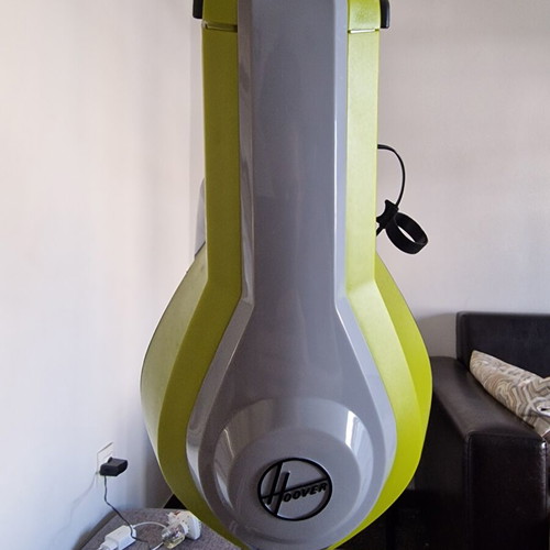 Vacuum Stick Hoover HF110H 011 cordless rechargeable vacuum like new