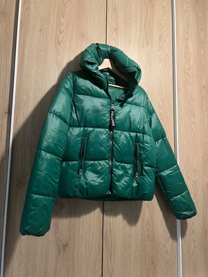 Bershka jacket used, green, size Large