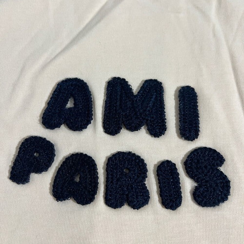 Ami Tee size medium new, beige