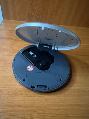 Philips EXPanium MP3-CD player used