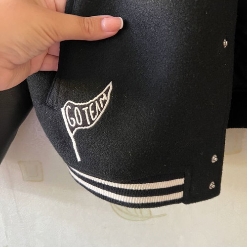 H&M leather women's black jacket with pockets and patches size M like new premium quality