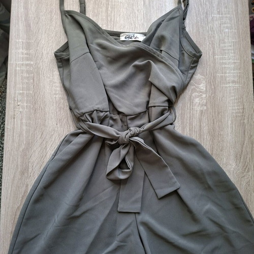 Chaton khaki one-piece jumpsuit like new with belt, size M