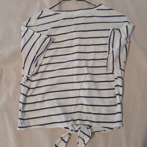Striped crop t-shirt with tied sleeves used, Bershka, white and blue, size M