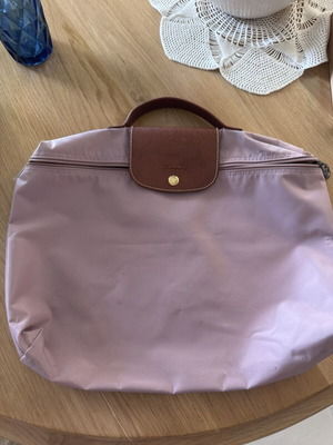 Longchamp Le Pliage laptop bag used, rotten apple color