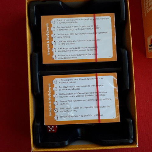 Question Hunt History and Mythology board game like new