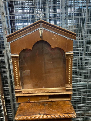 Wooden icon stand used with wear