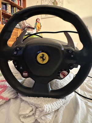 Thrustmaster T80 Ferrari 488 GTB Edition racing wheel like new, no pedals