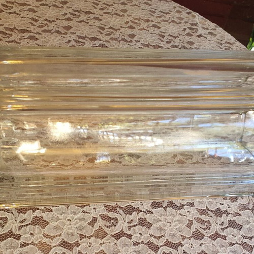 Vase like new, large and sturdy, height 26 cm perimeter 40 cm