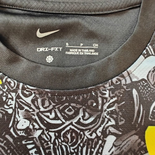 Brazil jersey Jesus size small like new