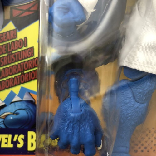 X-Men’s Blue Beast Marvel Legends Vintage 6” Figure new sealed Hasbro