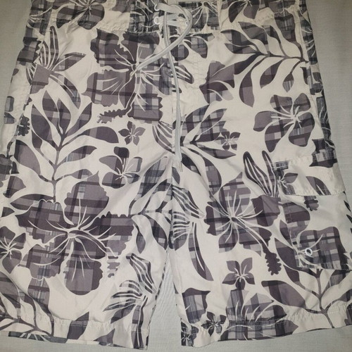 Cedarwood men's swim shorts size S like new, pack of 2, printed