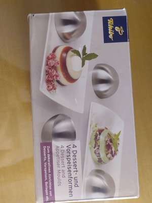 Dessert serving moulds set of 4, 8cm diameter