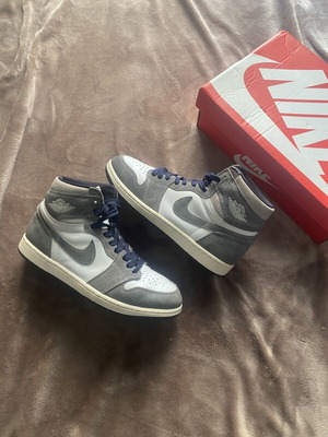 Jordan 1 High Washed Black sneakers, size 41