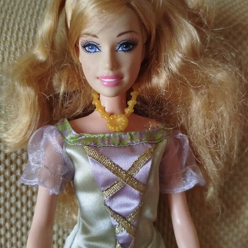 Barbie Masquerade Ball Princess doll like new