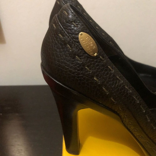 FENDI pumps new, 100% dark brown leather, size 38