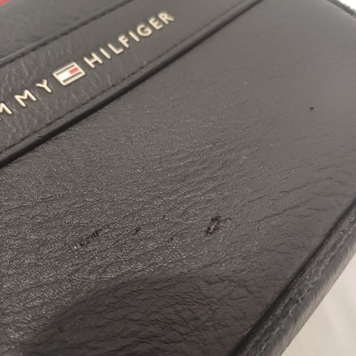 Tommy Hilfiger shoulder bag used, black, authentic