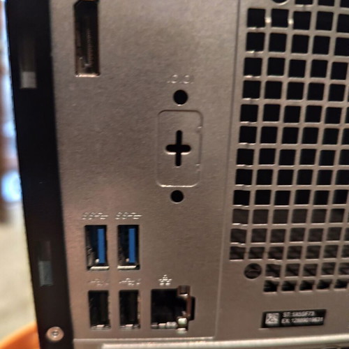 Dell computer like new, light used