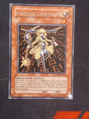 Fortune Lady Light Yu-Gi-Oh! card like new