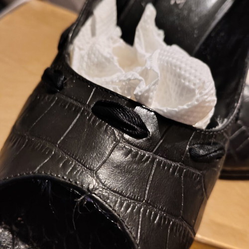Peep Toe Leather Shoe size 36 like new, black
