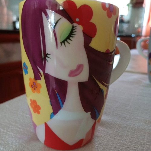 Mug new from excellent IONIA porcelain