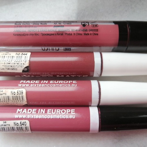Lip Gloss Matte like new, set with Sixteen and Ushas