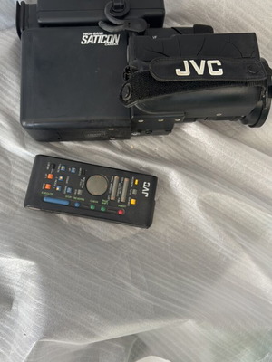 JVC GZ-55 Compact Video Camera used