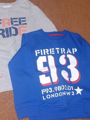 Children's sweatshirts like new, ages 6-7, set of 2 pieces