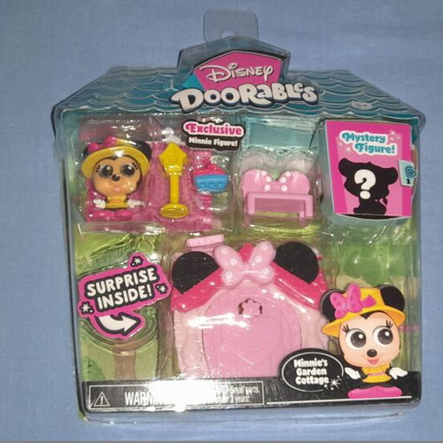 Disney Doorables Minnie's Garden Cottage new figure and house set