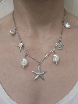 Golden Treasures summer silver stainless steel necklace with starfish and pearls