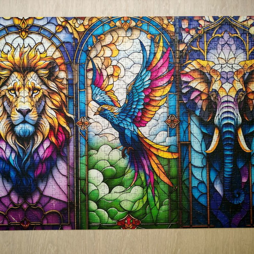 Trefl stained glass puzzle 1000 pieces like new
