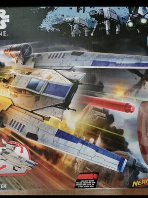 Star Wars Hasbro Rogue One Cassian Andor U-Wing Fighter Vehicle new