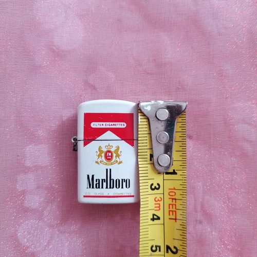 Marlboro mini lighter used