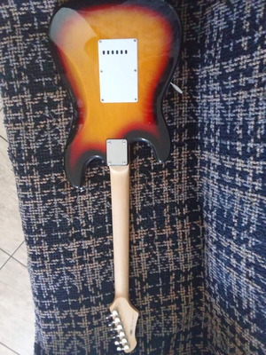 Ηλεκτρική κιθάρα VGS Pure Series τύπου Stratocaster
