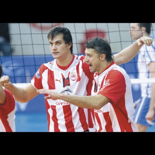 Olympiacos Volleyball Champions League Jersey like new