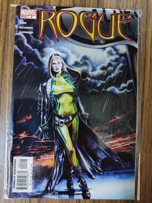Marvel Comics Rogue (2004) used, foreign language