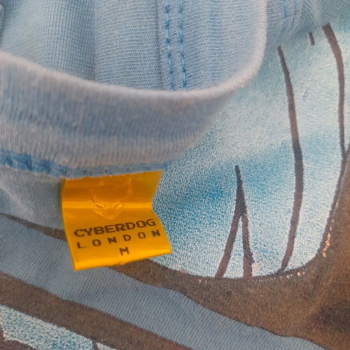 Cyberdog T-shirt medium like new