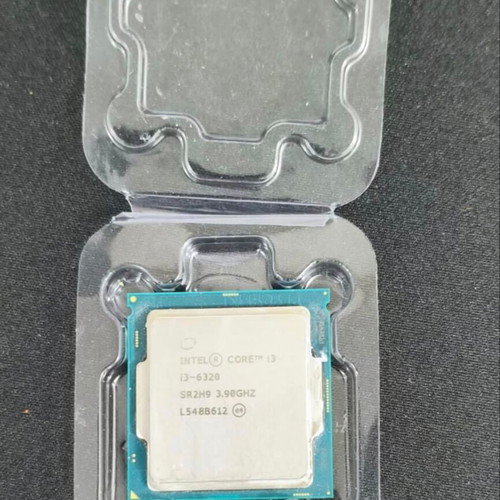 Intel Core i3-6320 Processor 4M Cache 3.90 GHz with stock cooler