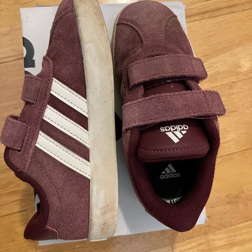 Adidas burgundy sneakers used, size 27
