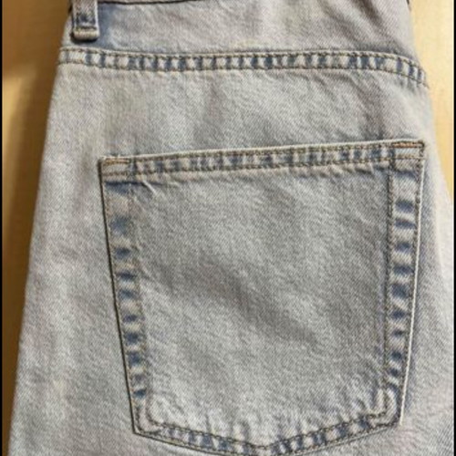Τζιν σορτς Bershka mom fit 40, σαν καινούργιο
