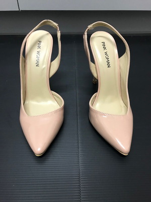 Γόβες λουστρίνι μπεζ no 37 μεταχειρισμένες σε εξαιρετική κατάσταση