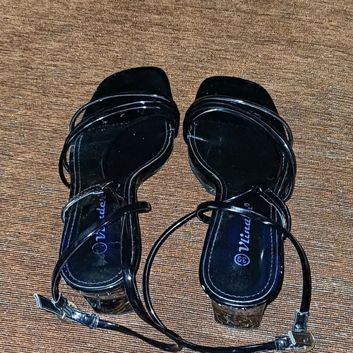 Black women's pumps used, size 39