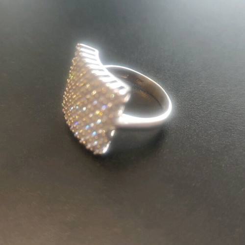 White gold ring 14 carat with zircon, size 17, like new