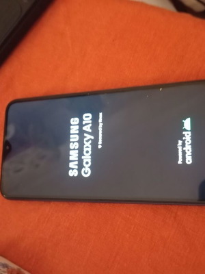 Samsung Galaxy A10 μεταχειρισμένο, μπλε κάλυμμα μπαταρίας και φακός κάμερας