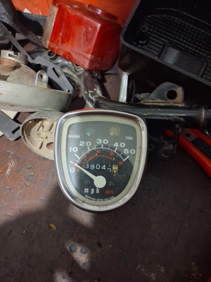 Honda C50 12V genuine speedometer used