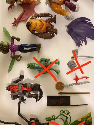 Turtles 8 figures and accessories used