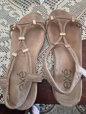 Exe women's gold flat sandals with rhinestones size 40 used
