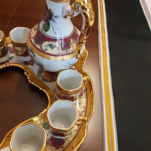Limoge set with 22k gold leaves like new