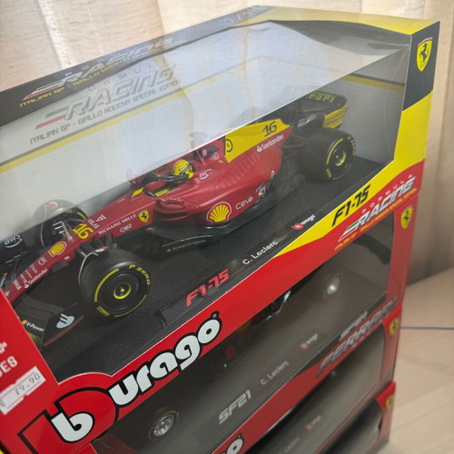 Burago Ferrari F1 Charles Leclerc 2019-2022 1/18 Scale Collection new