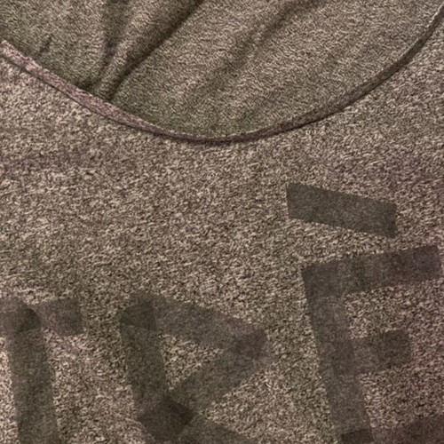 Lee T-shirt size M like new, gray